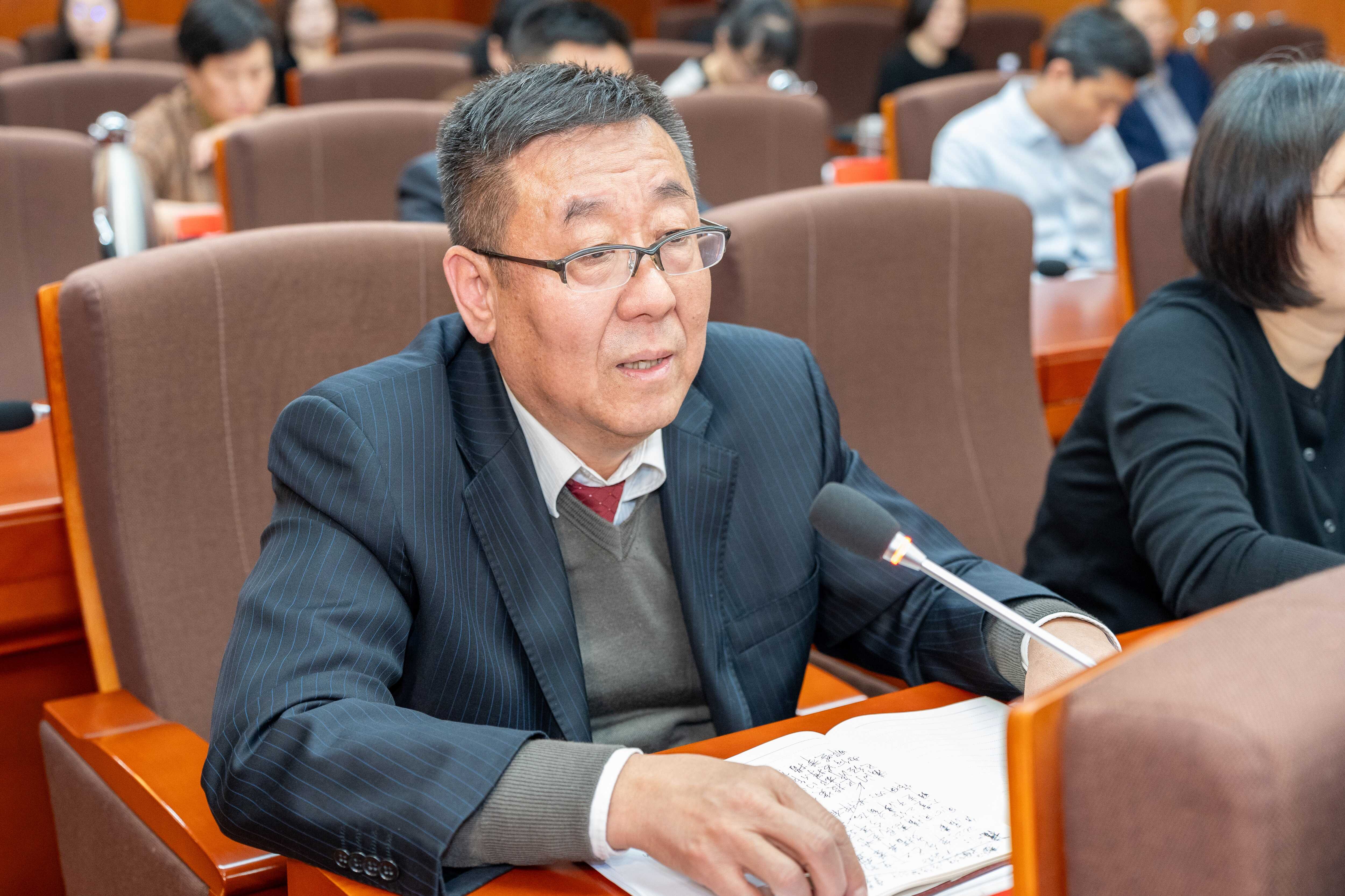 微信图片_20251030121759_12_80董伟.jpg